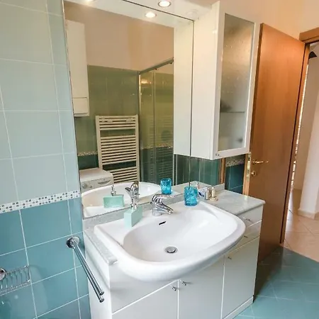 Petroni Apartment